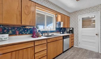 415 Sunset Dr, Arco, ID 83213
