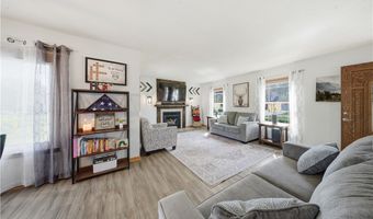 1151 Virginia Dr, Alden, NY 14004