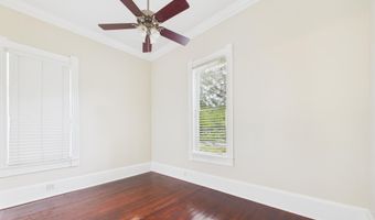 501 Fairview Ave, Abbeville, LA 70510