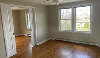 73 Gould Ln 2, Branford, CT 06405