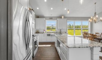 2120 15th Way, Bell, FL 32619