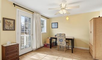 13 Elm St, Antrim, NH 03440