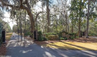 312 Bull Ln, Beaufort, SC 29902