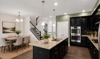 42110 WINNING GLORY Dr, Aldie, VA 20105