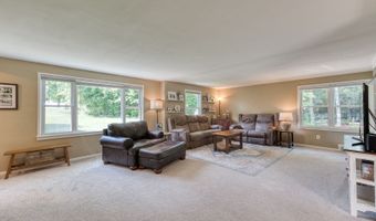 99 Lincoln St, Berlin, CT 06037