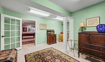 5368 Pinnacle Ct, Ann Arbor, MI 48108