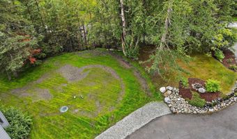 4690 Southpark Bluff Dr, Anchorage, AK 99516