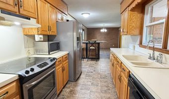 238 Lakeview Dr, Blacksburg, SC 29702