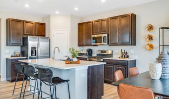 1265 Glenmont St, Algonquin, IL 60102