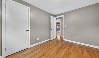 45 Hamden Rd, Cranston, RI 02920