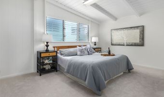 2235 Akeukeu St, Pearl City, HI 96782