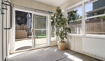 2907 NE Marea Dr, Bend, OR 97701