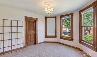 904 E Belmont St, Caldwell, ID 83605