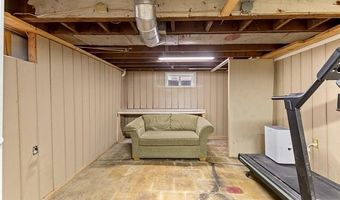 17271 Hamilton Ave, Allen Park, MI 48101