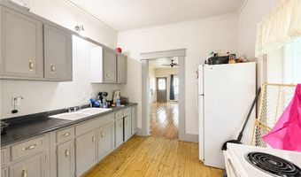 203 N Walnut St, Anderson, MO 64831