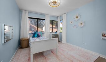 2732 Forest Park Ln, Carlsbad, CA 92008