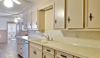 2810 Arrowhead Dr, Abilene, TX 79606