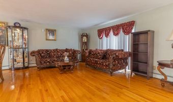 33 Carriage Way, North Providence, RI 02904