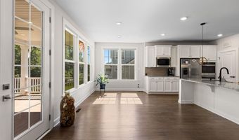 41116 HICKORY HEDGE Pl, Aldie, VA 20105