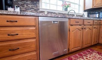 753 Glover Rd, Battiest, OK 74728
