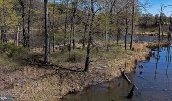 11821 ELLINGTON Dr, Beltsville, MD 20705