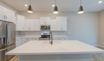 279 E MARKWOOD Dr, Chandler, AZ 85286