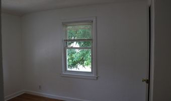 264 Pearl Harbor St, Bridgeport, CT 06610