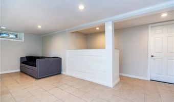 219 Brookhaven Rd, North Kingstown, RI 02852