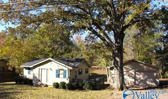 1011 9th St NW, Arab, AL 35016