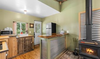 5732 State Line Rd, Adairville, KY 42202