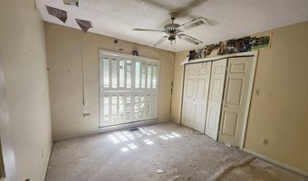 1510 Westwood Dr, Albany, GA 31721