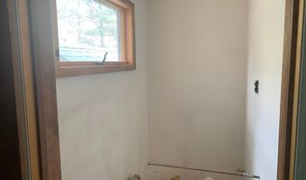 198 Poudre River Rd, Bellvue, CO 80512