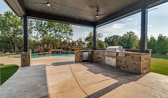 516 Heathland Xing, Heath, TX 75032