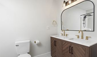 2420 Thomas Dr, Allison Park, PA 15101