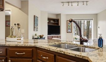 2011 Knollpoint Dr NE, Ada, MI 49301