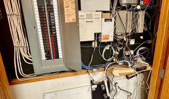 1045 Broadway, Bangor, ME 04401