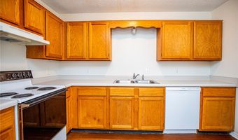 2513 4th St, Bentonville, AR 72712