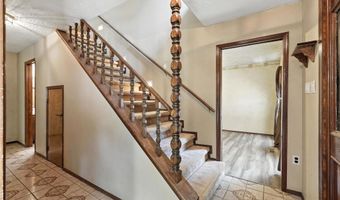 2707 Garner Rd SW, Albuquerque, NM 87105