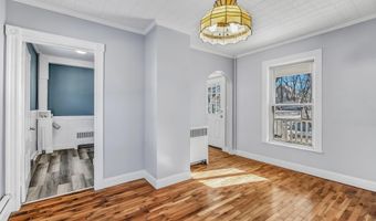 327 Essex St, Bangor, ME 04401