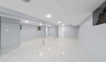 170 W 10TH St 1, Bayonne, NJ 07002