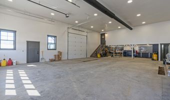 785 STRAWBERRY HILLS Dr, Bedford, WY 83112