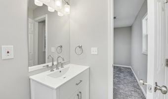 53 Bay Shore Dr, Apalachicola, FL 32320