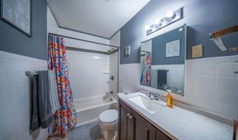 213 E Radio Ln, Arkansas City, KS 67005