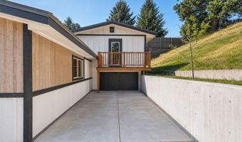 228 Lake Hills Ct, Bigfork, MT 59911