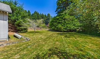 2361 Buttermilk Ln, Arcata, CA 95521