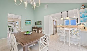 947 Kauku Pl, Honolulu, HI 96825