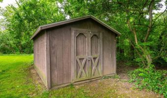 3115 Longmeadow Ln, Amberley, OH 45236