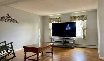 58 Rawlinson Dr, Coventry, RI 02816