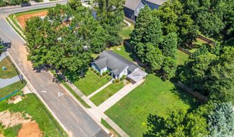 1323 Carolyn Dr, Charlotte, NC 28205