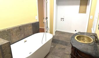 1410 Bains St, Albertville, AL 35950